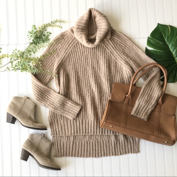 Amisu Sweaters - Oversized sweater tan cowlneck split hem